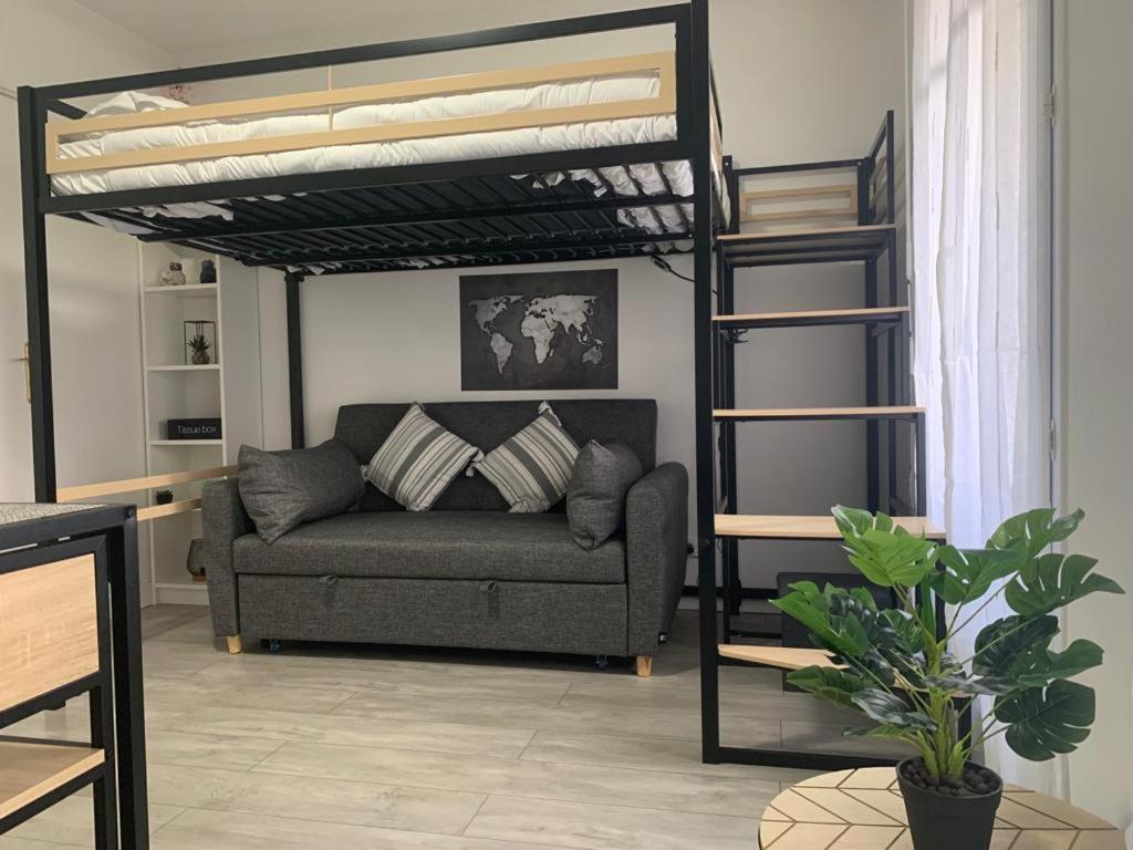 Апартаменты Studio - 1 Min Rer - 10Min Disney & 30 Min Paris - Free Parking & Wifi Бюсси-Сен-Жорж Экстерьер фото